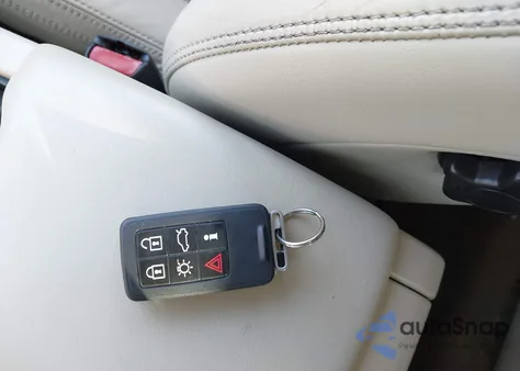 2012 Volvo Xc60 T6/T6 Platinum/T6 Premier Plus/T6 R-Design/T6 R-Design Platinum/T6 R-Design Premier Plus из США, поврежденный, VIN YV4902DZ8C2298542